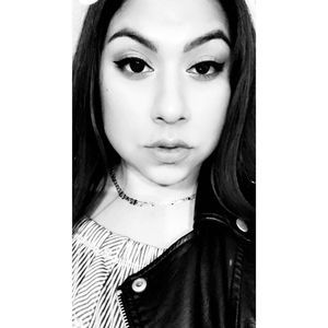 Meet your Posher, Sandraa